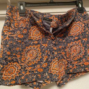Ann Taylor Chino Shorts Paisley Orange Black, 2 Petite, pockets, 3.5 in inseam